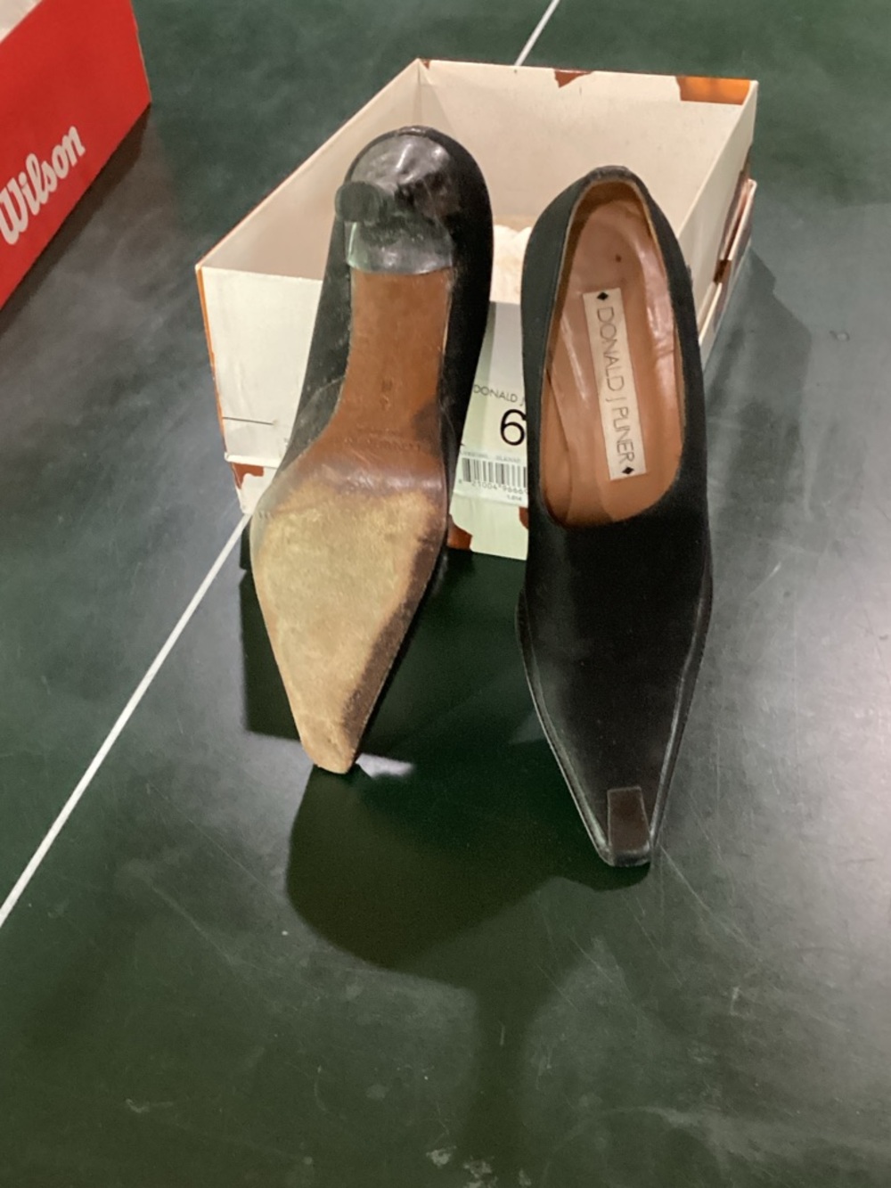 Donald J. Pliner Black Pointed-Toe Leather Slip-On Pumps